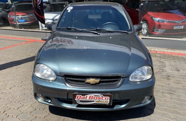 Chevrolet Classic Life 1.0 VHCE (Flex) - Foto #2