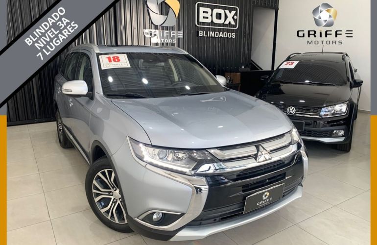 Mitsubishi Outlander 2.0 Comfort 16v - Foto #1