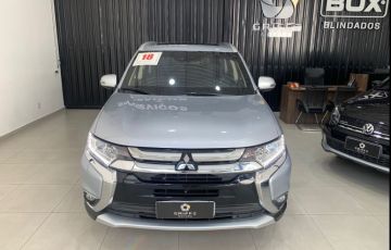 Mitsubishi Outlander 2.0 Comfort 16v - Foto #3