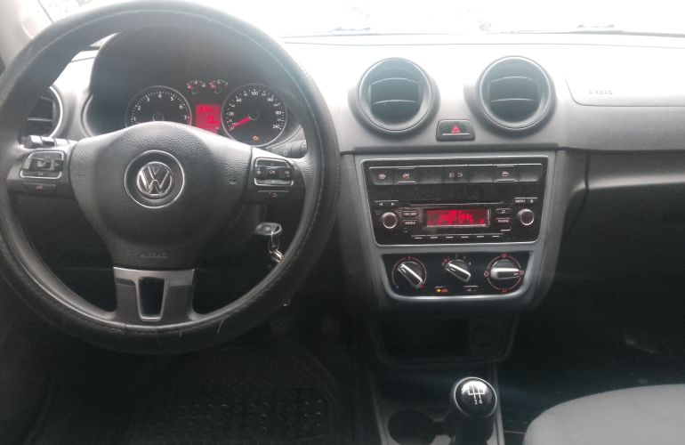 Volkswagen Voyage 1.6 VHT Comfortline I-Motion (Flex) - Foto #8