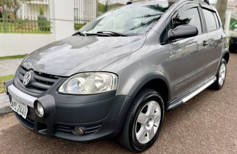 Volkswagen CrossFox 1.6 (Flex) - Foto #1
