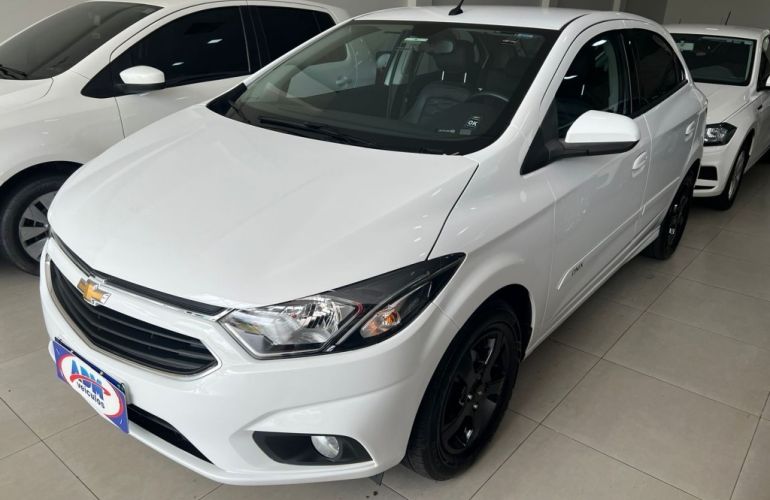 Chevrolet Onix 1.4 LTZ SPE/4 - Foto #4