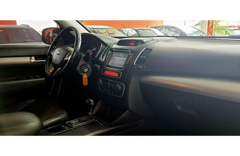 Kia Sorento 2.4 EX 4WD (Aut) - Foto #10