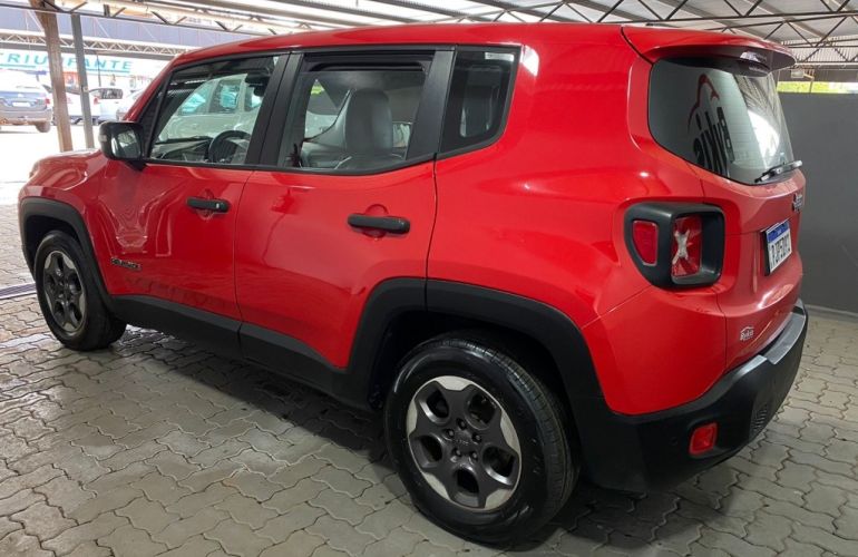 Jeep Renegade Sport 1.8 (Aut) (Flex) - Foto #4