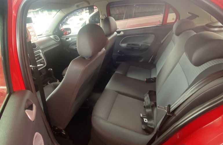 Volkswagen Gol 1.0 - Foto #4