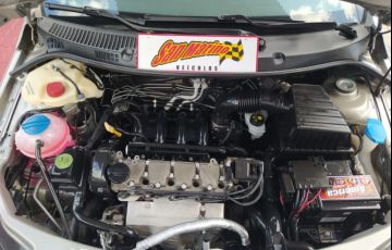 Volkswagen Voyage (G6) Comfortline 1.6 (Flex) - Foto #9