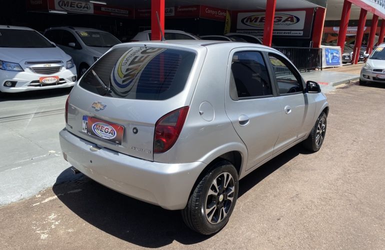 Chevrolet Celta LT 1.0 (Flex) - Foto #8