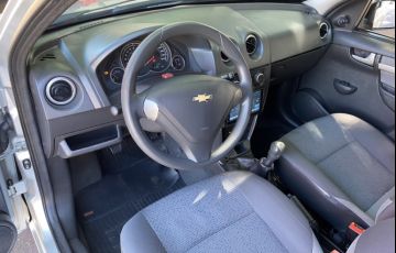 Chevrolet Celta LT 1.0 (Flex) - Foto #9