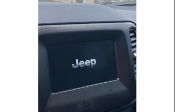Jeep Compass 2.0 Sport (Aut) - Foto #9
