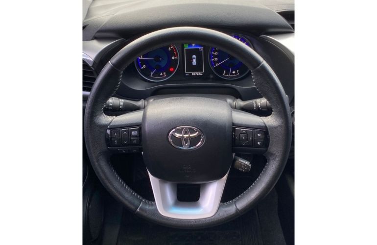 Toyota Hilux CD 2.8 TDI SRX 4WD (Aut) - Foto #4