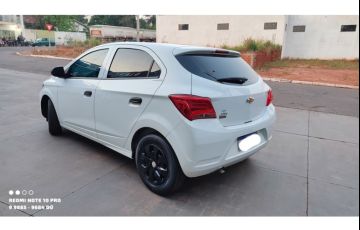 Chevrolet Onix 1.0 Joy SPE/4 - Foto #7