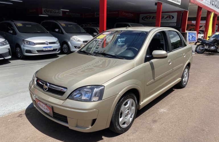 Chevrolet Corsa Sedan Premium 1.4 (Flex) - Foto #1