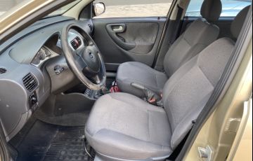 Chevrolet Corsa Sedan Premium 1.4 (Flex) - Foto #10
