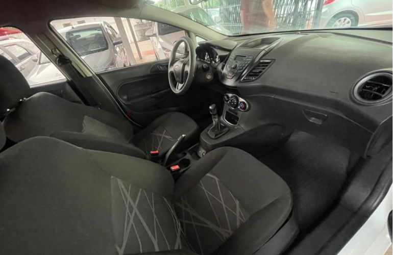 Ford New Fiesta S 1.5 16v - Foto #4
