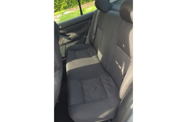 Volkswagen Bora 2.0 MI (Aut) - Foto #4