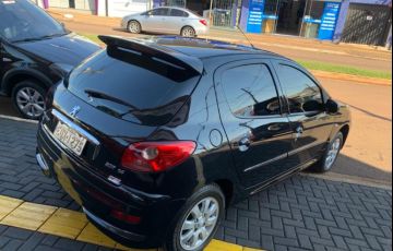 Peugeot 207 Hatch XR 1.4 8V (flex) 4p - Foto #6