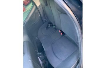 Peugeot 207 Hatch XR 1.4 8V (flex) 4p - Foto #9