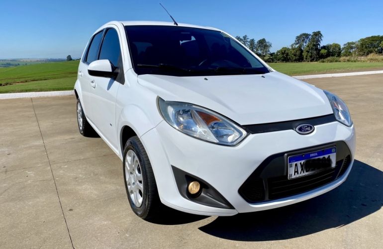 Ford Fiesta Hatch 1.6 (Flex) - Foto #3