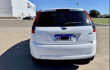 Ford Fiesta Hatch 1.6 (Flex) - Foto #5