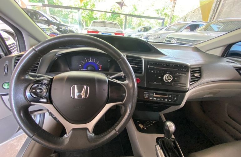 Honda New Civic LXS 1.8 16V (Flex) - Foto #6