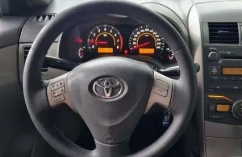 Toyota Corolla Sedan GLi 1.8 16V (flex) - Foto #2
