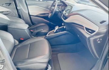 Chevrolet Onix Plus 1.0 Turbo Premier (Aut) - Foto #9