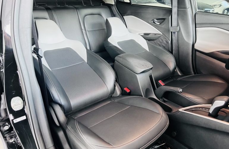 Chevrolet Onix Plus 1.0 Turbo Premier (Aut) - Foto #10