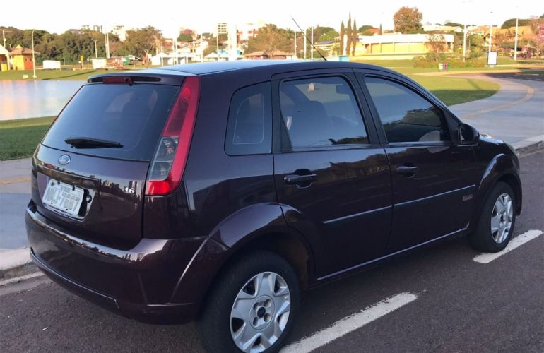 Ford Fiesta Hatch 1.6 (Flex) - Foto #7