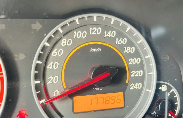 Toyota Corolla Sedan GLi 1.8 16V (flex) - Foto #9