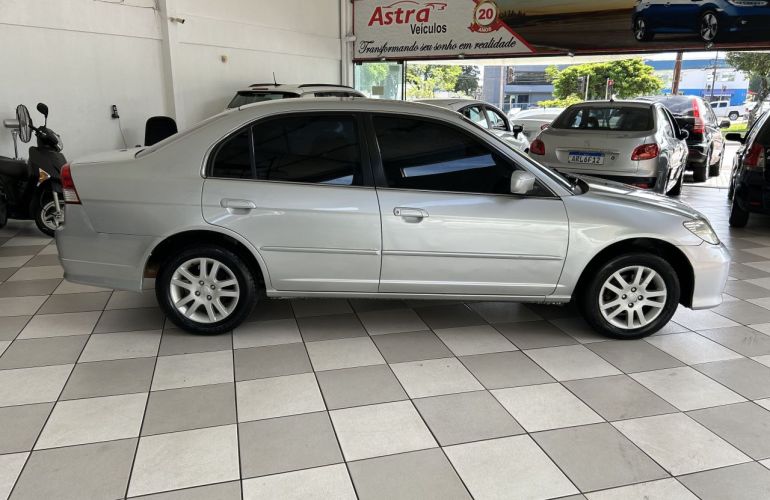 Honda Civic Sedan LXL 1.7 16V (Aut) - Foto #2