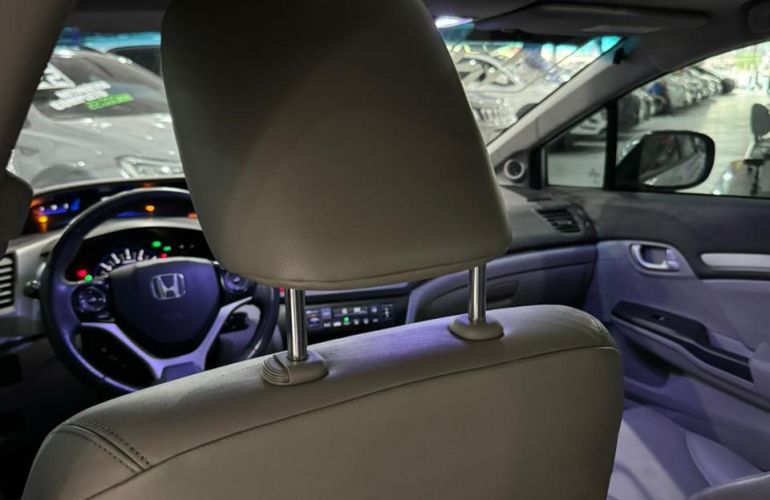 Honda New Civic EXS 1.8 16V i-VTEC (Aut) (Flex) - Foto #1