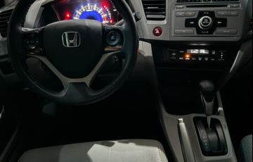 Honda New Civic LXS 1.8 16V i-VTEC (Aut) (Flex) - Foto #4