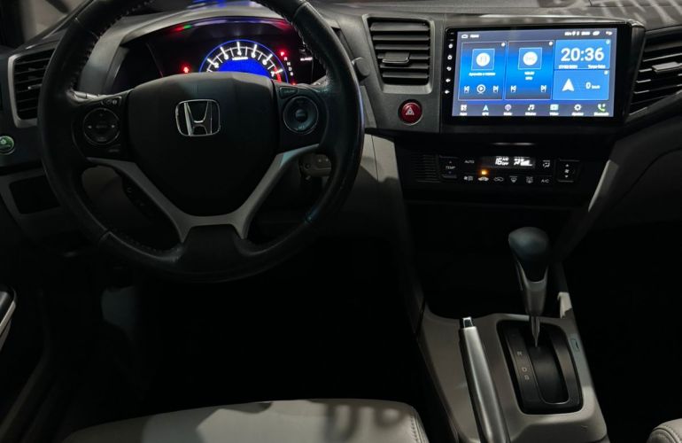 Honda Civic LXR 2.0 i-VTEC (Aut) (Flex) - Foto #3