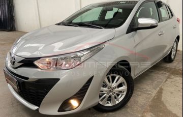 Toyota Yaris 1.3 XL Connect Plus Tech CVT - Foto #2