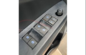 Toyota Yaris 1.3 XL Connect Plus Tech CVT - Foto #9
