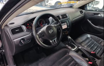 Volkswagen Jetta 2.0 TSi Highline 200cv - Foto #8