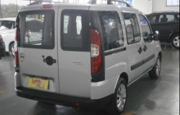 Fiat Doblò Essence 1.8 7L (Flex) - Foto #6