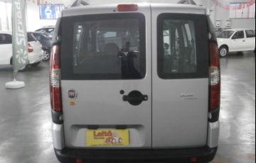Fiat Doblò Essence 1.8 7L (Flex) - Foto #7
