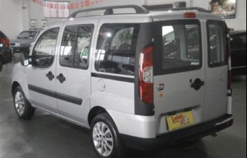 Fiat Doblò Essence 1.8 7L (Flex) - Foto #8