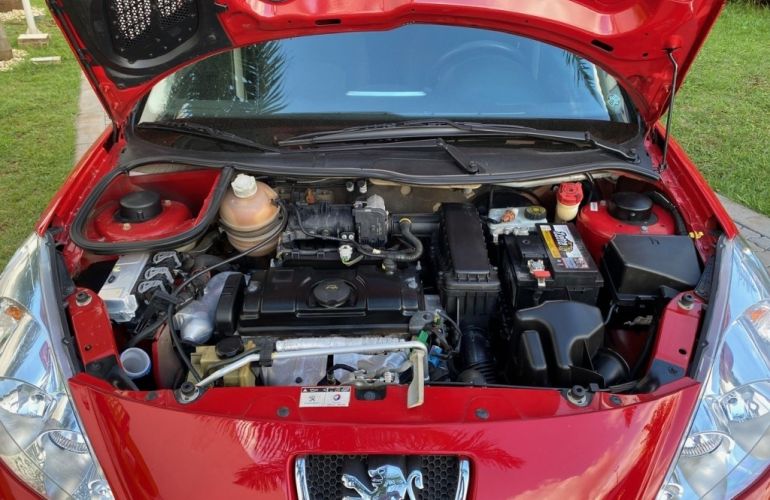 Peugeot 207 Hatch Active 1.4 (Flex) - Foto #8