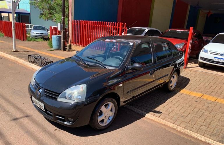 Renault Clio Sedan Privilége 1.6 16V (flex) - Foto #3