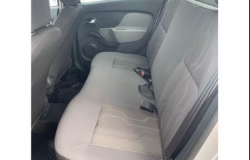 Renault Logan Expression 1.0 16V (Flex) - Foto #9
