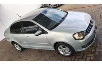 Volkswagen Polo Sedan Comfortline 1.6 8V (Flex) - Foto #7