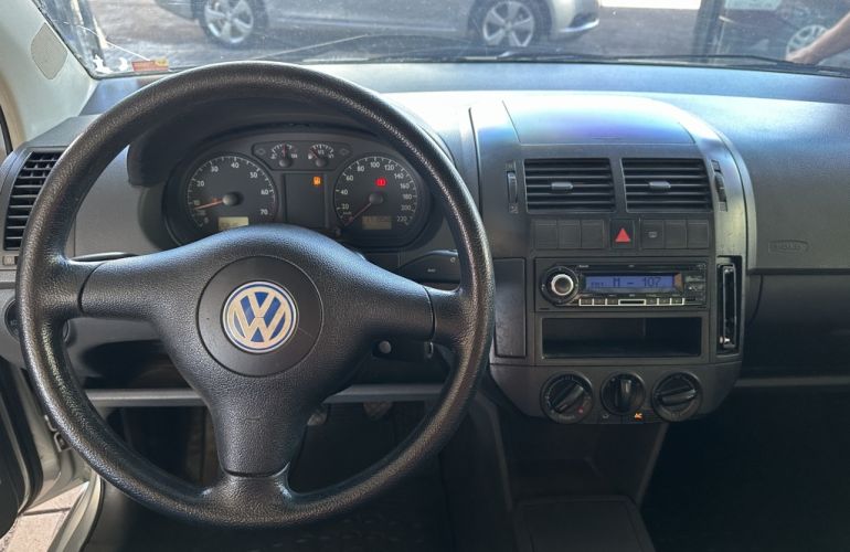 Volkswagen Polo Hatch. 1.6 8V (Flex) - Foto #7