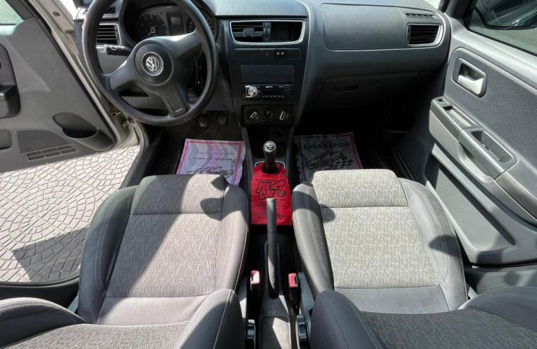 Volkswagen Fox 1.6 Mi 8v - Foto #7