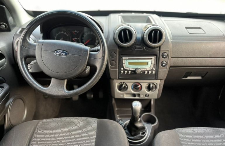 Ford Ecosport Freestyle 1.6 16V (Flex) - Foto #5