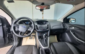 Ford Focus Sedan SE Plus 2.0 PowerShift - Foto #4