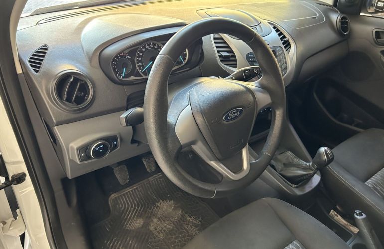 Ford Ka Sedan SE 1.0 (Flex) - Foto #5