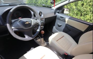 Chevrolet Celta LS 1.0 (Flex) 4p - Foto #5