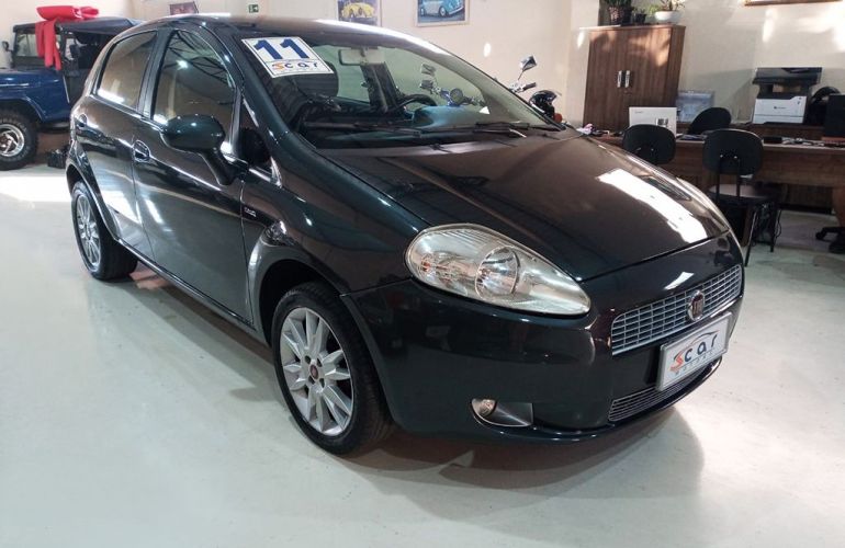 Fiat Punto 1.6 Essence 16v - Foto #3